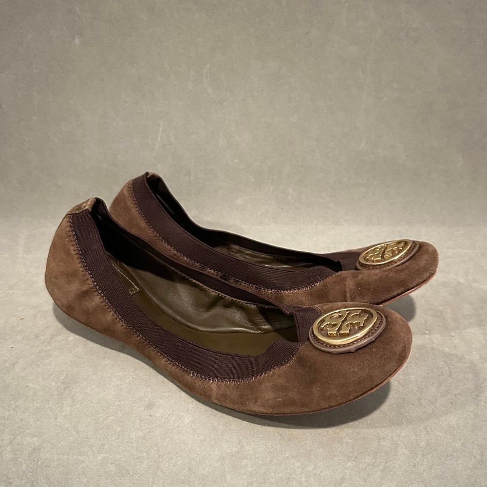 Tory Burch Reva Brown Suede Ballet Flats Gold Logo Medallion Size 7.5M